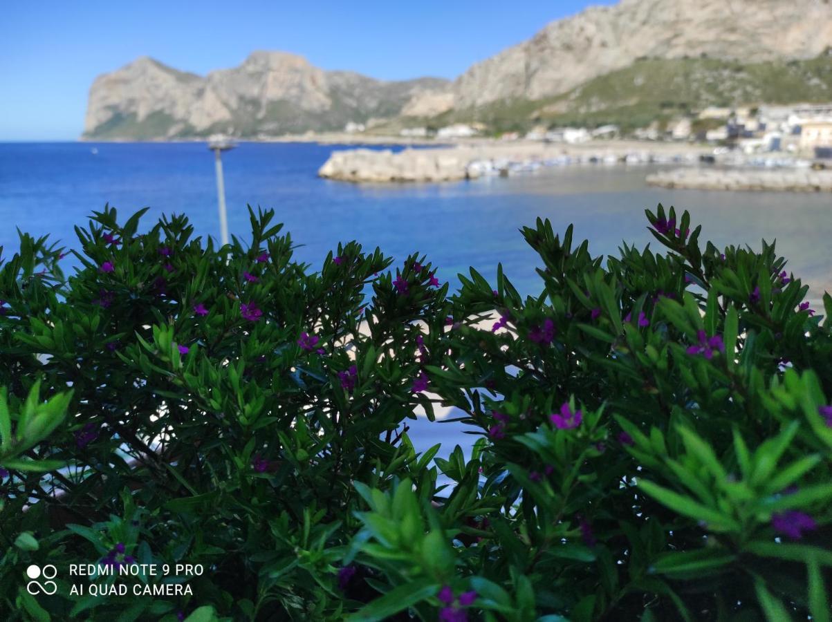 La Casa Di Giulio - Holiday Home Isola delle Femmine Kültér fotó