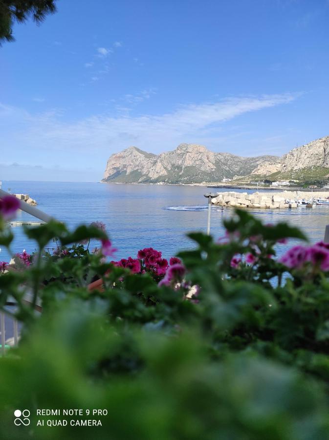 La Casa Di Giulio - Holiday Home Isola delle Femmine Kültér fotó