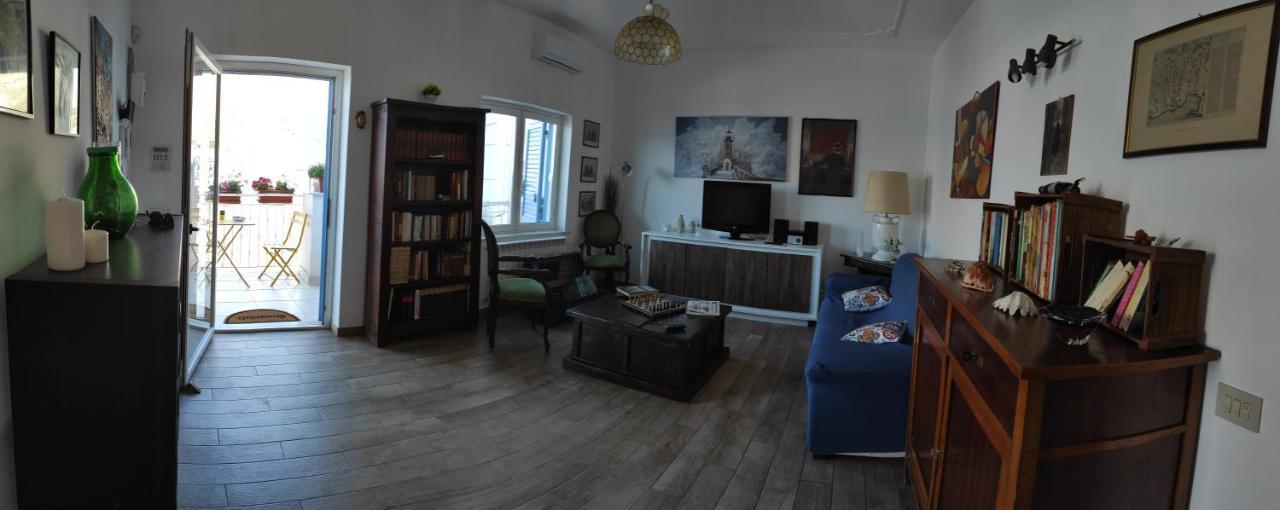 La Casa Di Giulio - Holiday Home Isola delle Femmine Kültér fotó